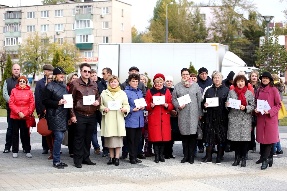 Для детских школ искусств закупили новые пианино
