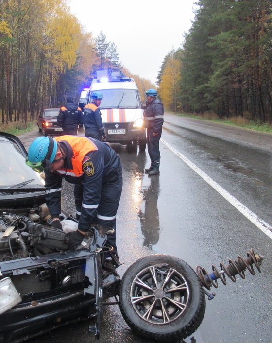 В аварии с автобусом близ М5 пострадали 4 человека