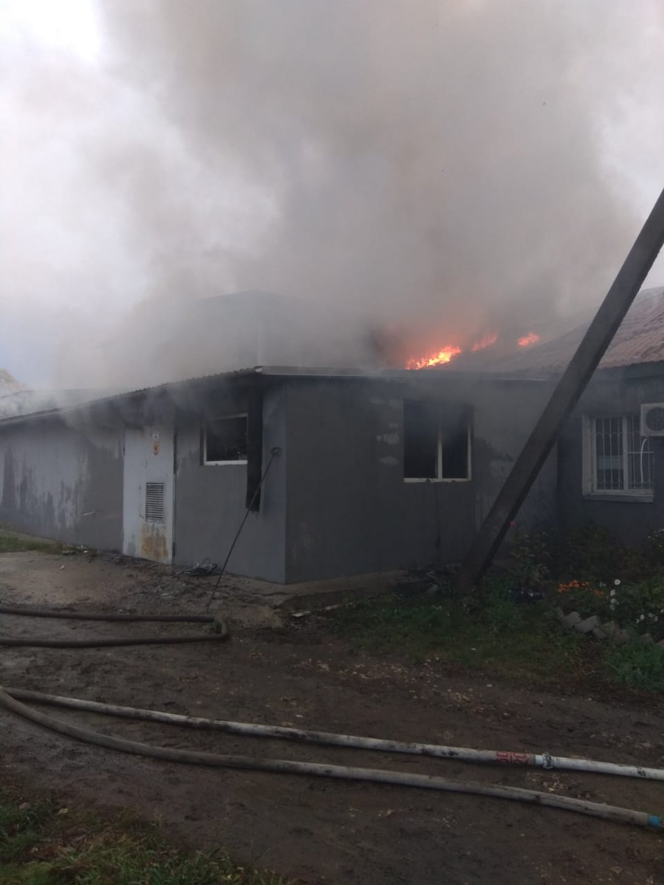 В Богословке произошел масштабный пожар