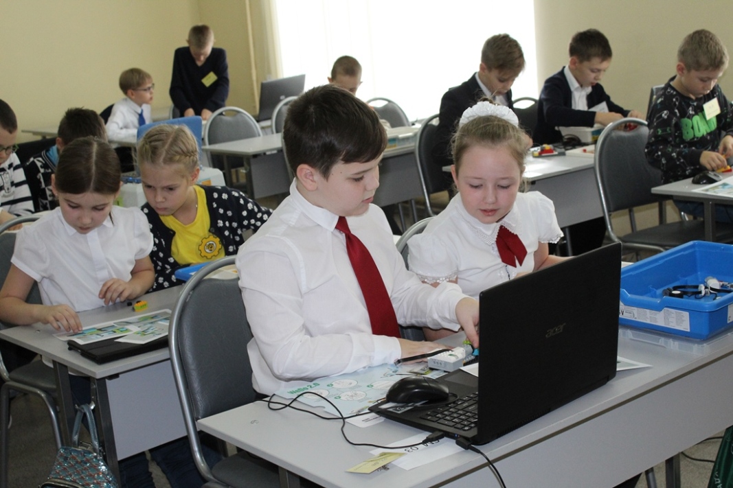 Пензенские школы стали лучшими в конкурсе по робототехнике