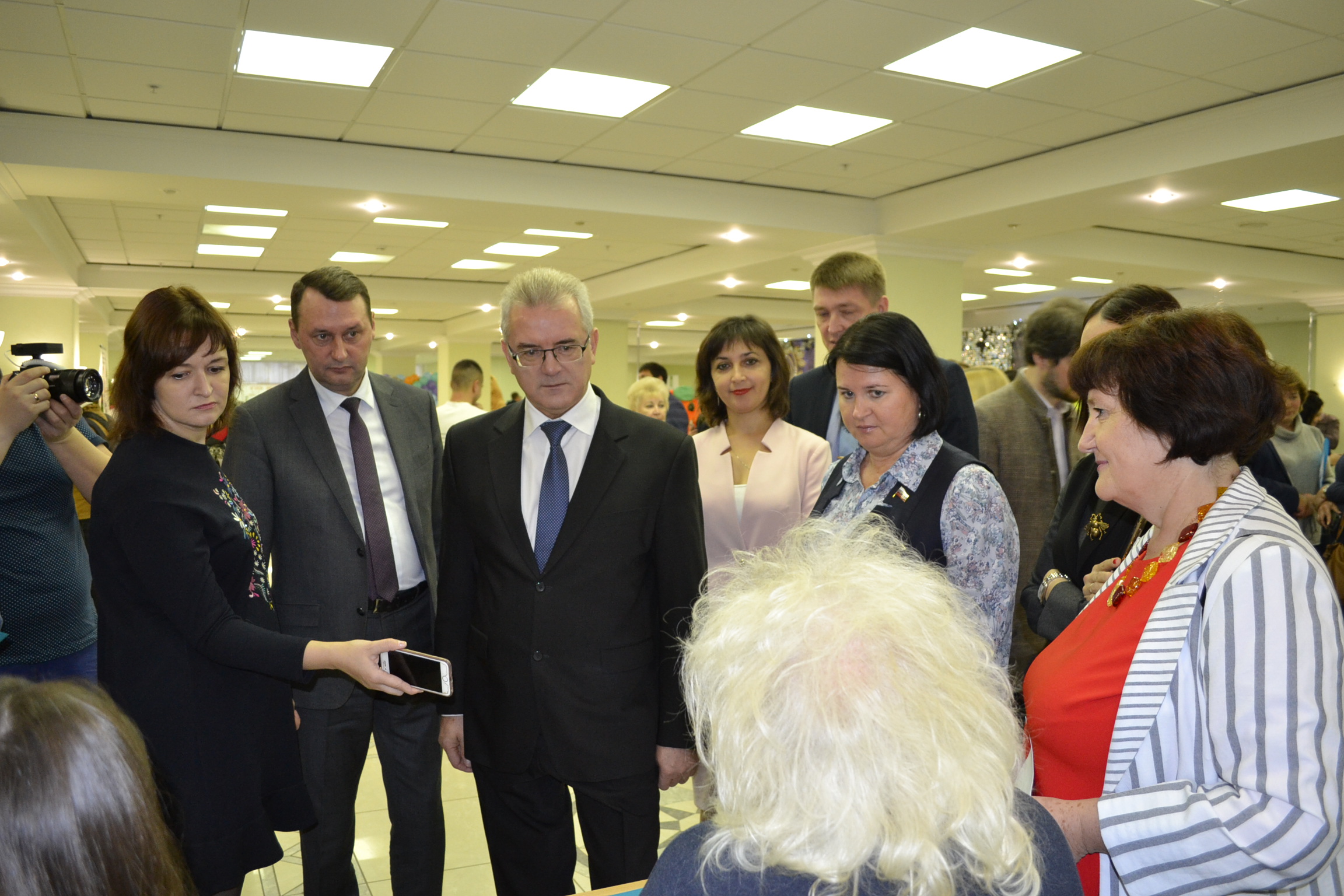 Выводы экспертов форума "Школы материнства" лягут в основу демографической политики региона