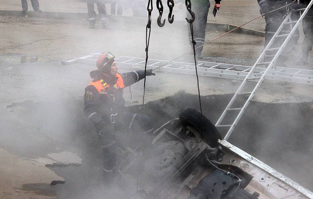 Глава Следственного комитета взял на контроль расследование трагедии на Аустрина