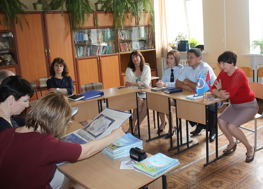 Ольга Чистякова помогла пензенской школе организовать патриотическую поездку в Севастополь