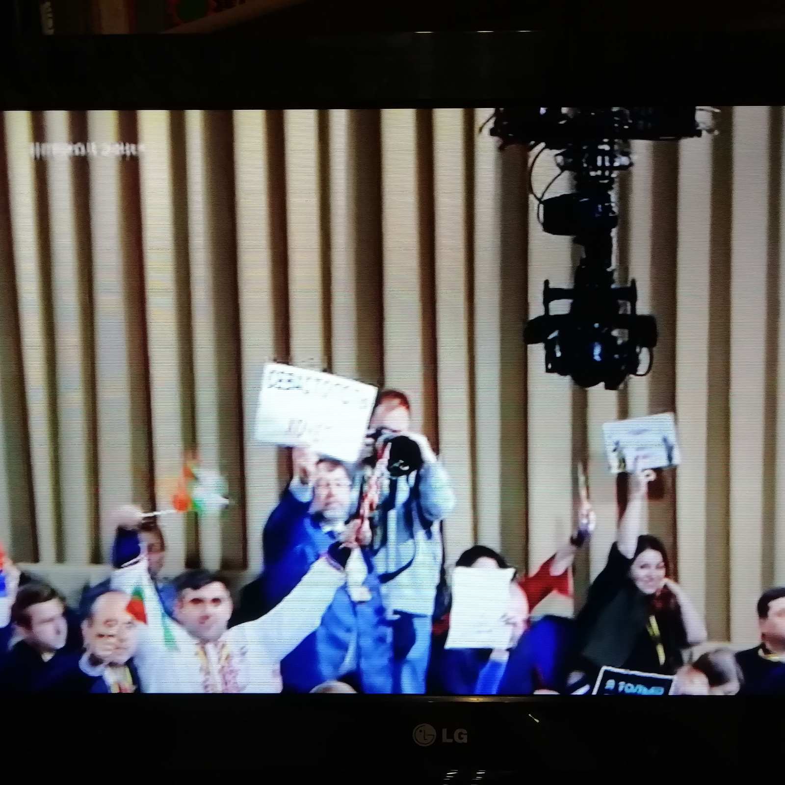 Пресс-конференция: пензенским журналистам пока не удалось задать вопрос Владимиру Путину