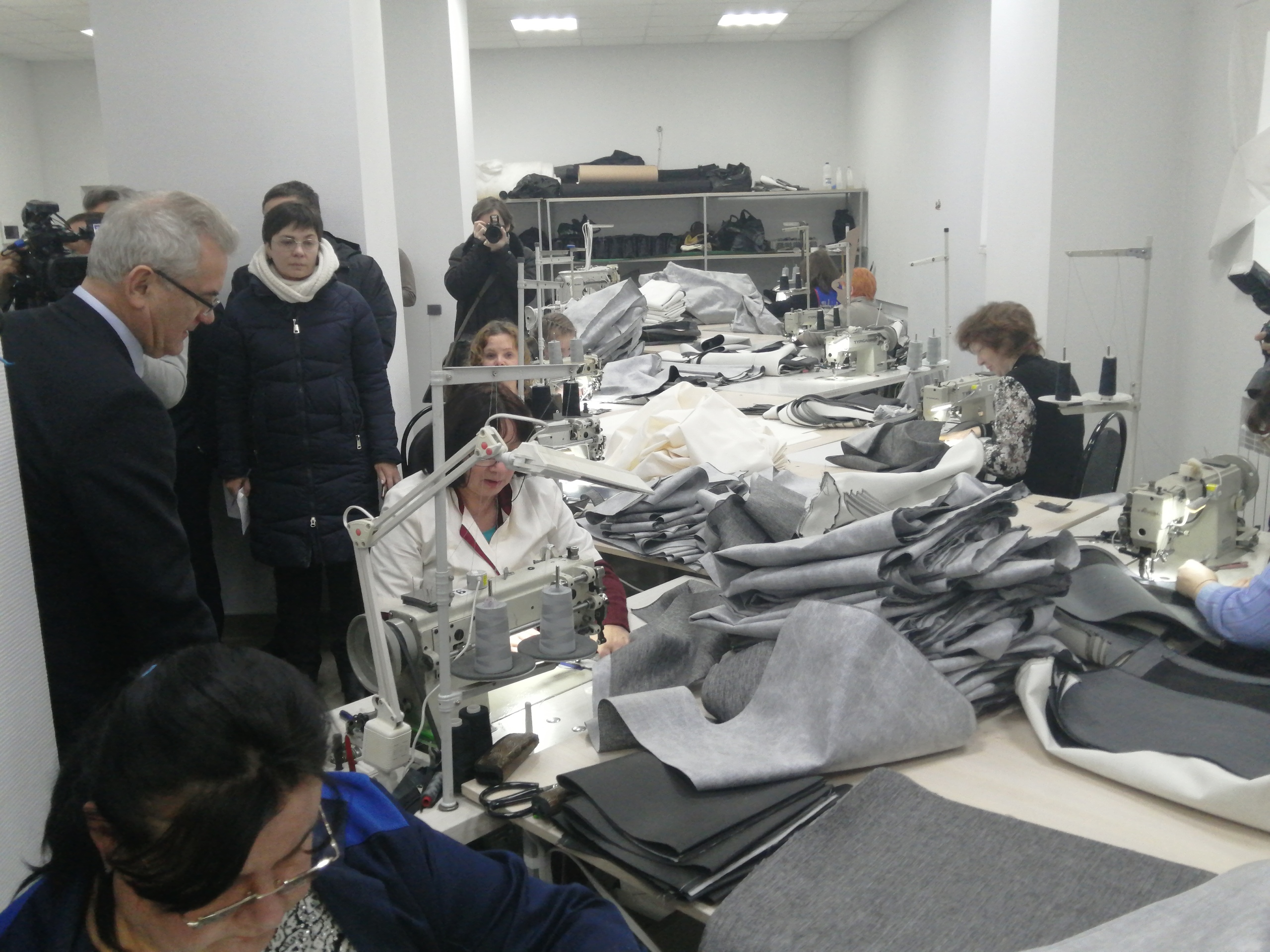 В Сердобске шьют сумки и чемоданы для Италии