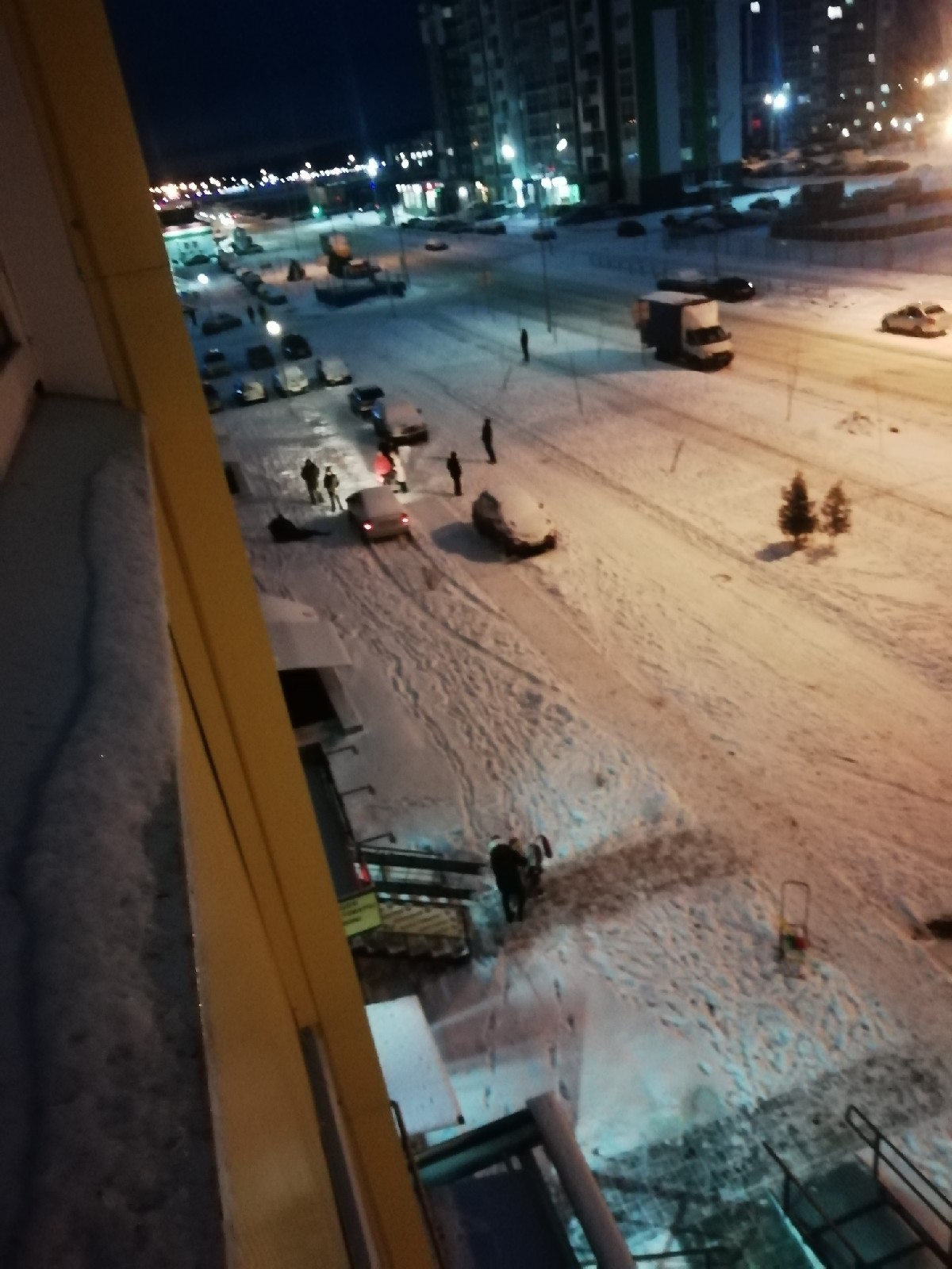 Под Пензой молодой парень разбился, упав с 8 этажа