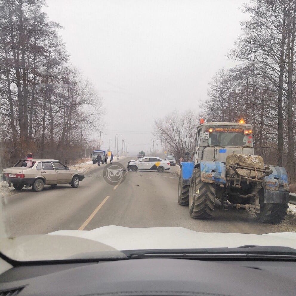 В Пензенской области «Яндекс-такси» угодило в ДТП