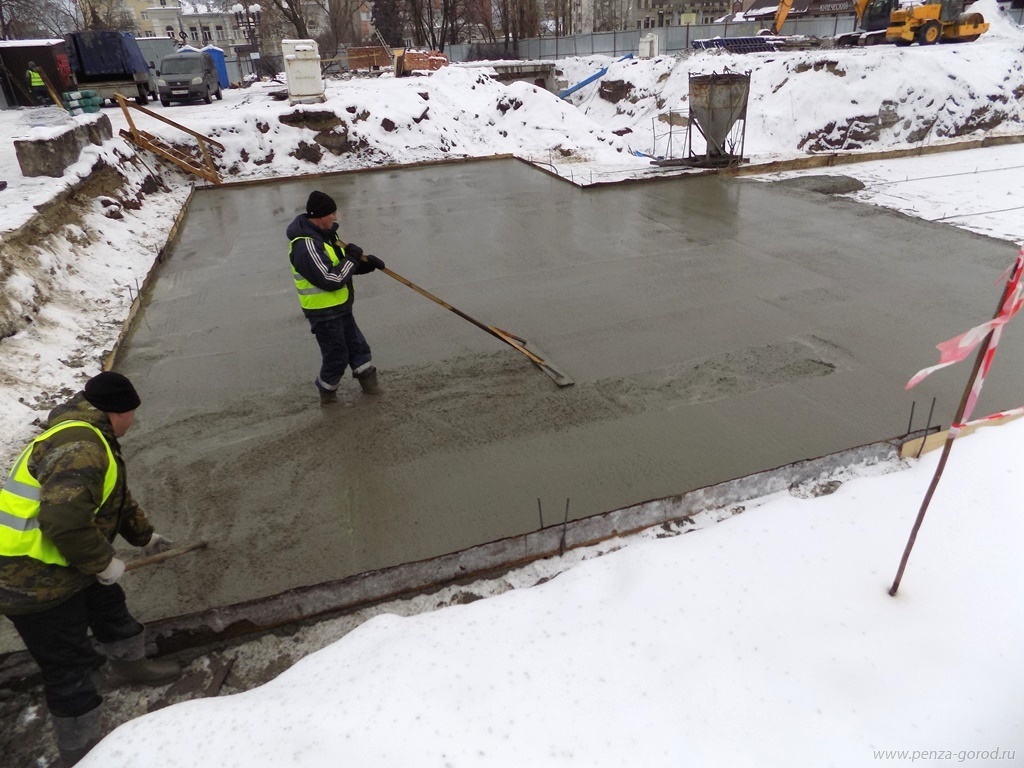 В центре Пензы началось строительство новой чаши для фонтана