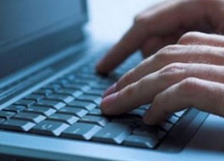 В Пензенской области отец малолетних детей распространял порно через соцсеть