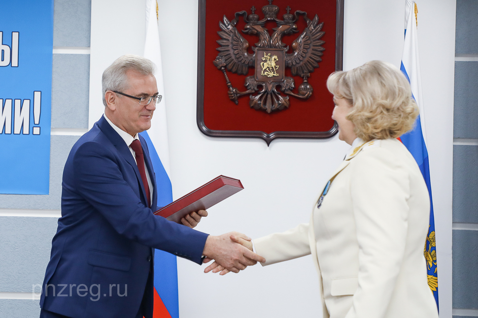 Губернатор поздравил пензенских прокуроров с профессиональным праздником