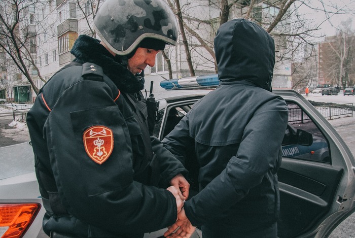 Житель Кузнецка совершил кражу в Пензе и гулял по улице в родном городе