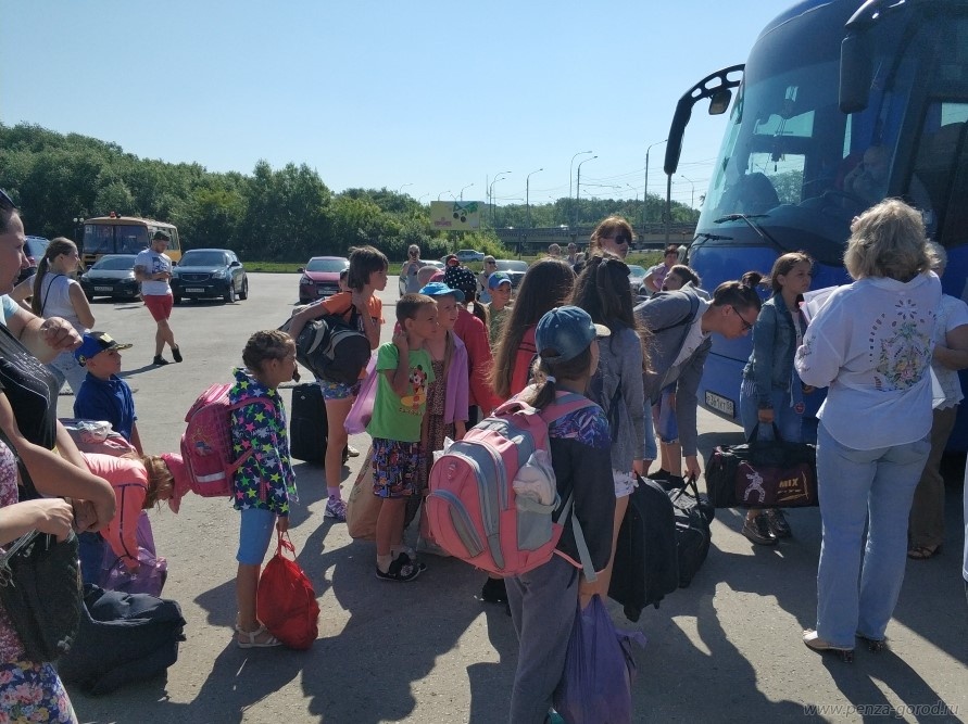 Более 3500 жителей Пензы подали заявки в детские лагеря