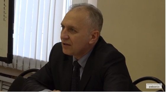 Мэр Кузнецка высказался о городских тротуарах: «как до сих пор ноги не сломал?»