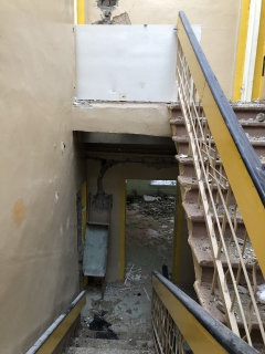 Упал с высоты и сломал позвоночник: в Заречном расследуют ЧП на рабочем месте