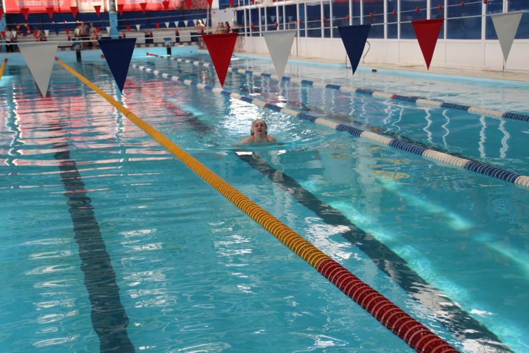 Пензенцы смогут бесплатно плавать в бассейнах до конца марта