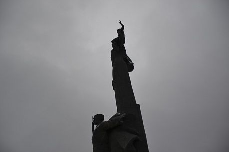 Глава Пензы Владимир Мутовкин поздравил жителей с 23 февраля