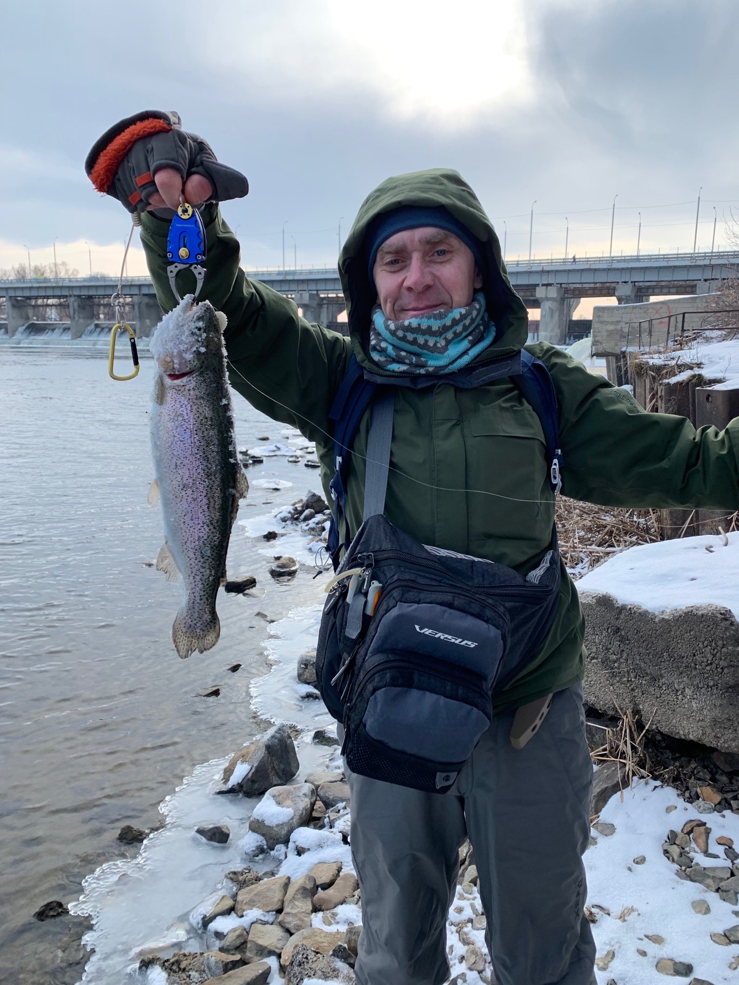 Рыбак из Пензы выловил у ТЭЦ-1 радужную форель