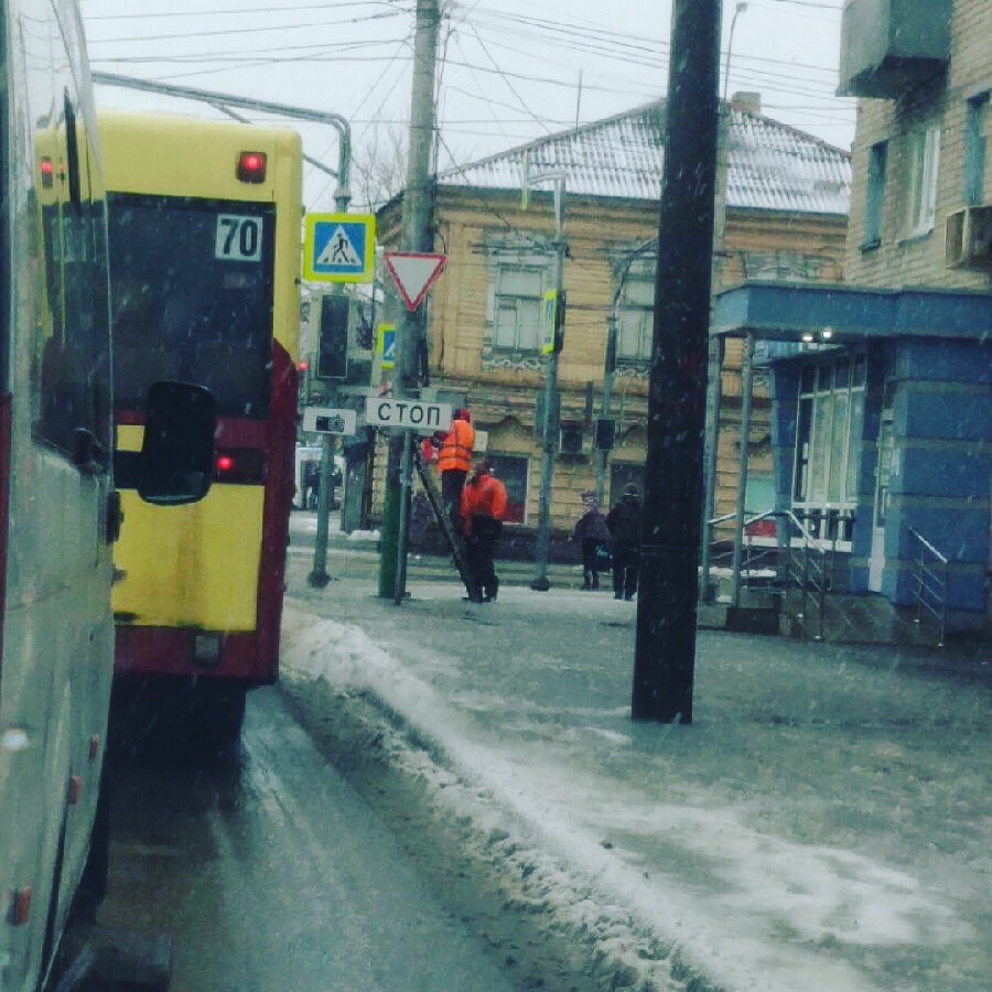 Утро в Пензе: сломанные светофоры, ДТП и пробки
