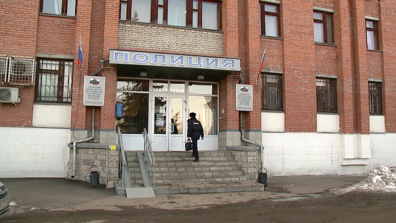 В полиции по горячим следам нашли автомобильного вора