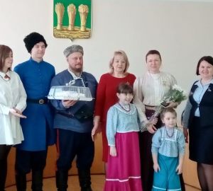 Ольга Чистякова вручила медали "Материнская доблесть"