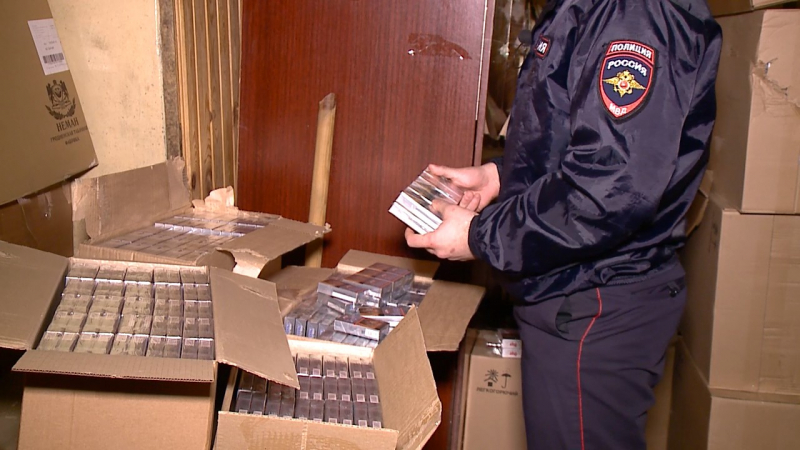 Предприниматель из Кузнецка пойман на торговле немаркированным табаком