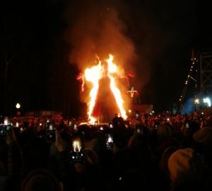 Пензенцы отпраздновали Масленицу в парке имени В.Г. Белинского