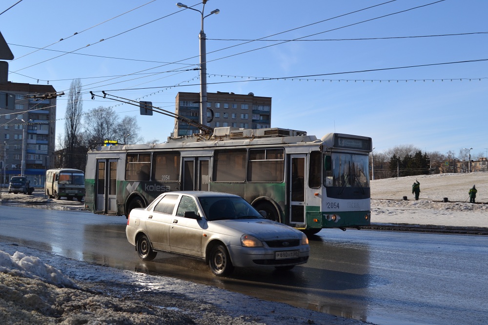 В Пензе госавтоинспекция просит автолюбителей не приходить за услугами