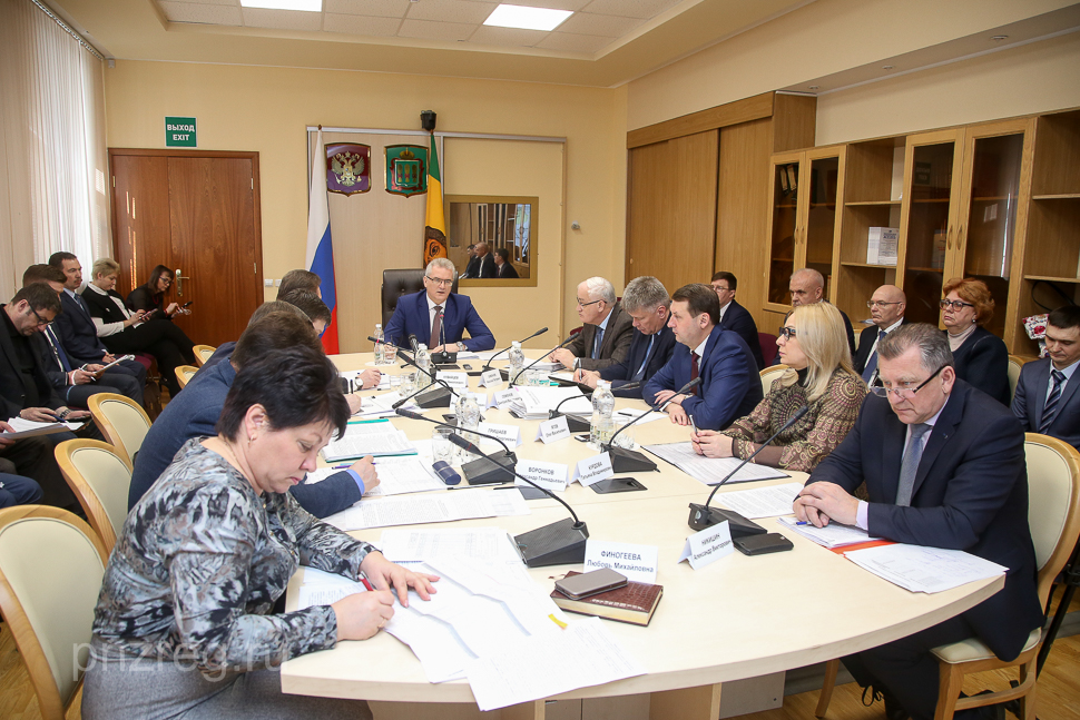 Губернатор Пензенской области потребовал не допустить скачка цен на продукты