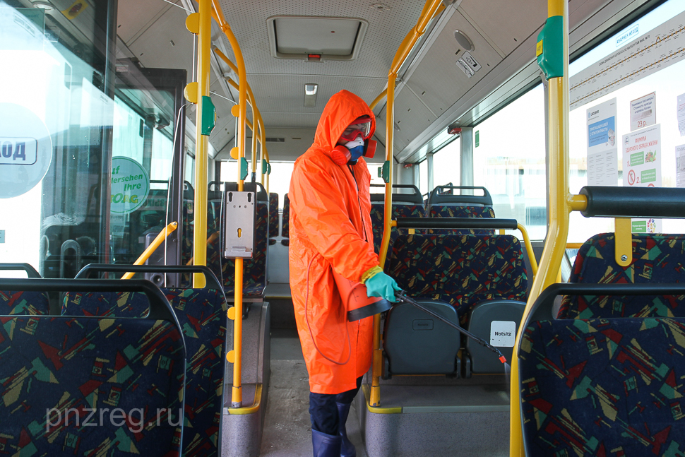 В Пензе ежедневно санобработку проходят более 1000 автобусов