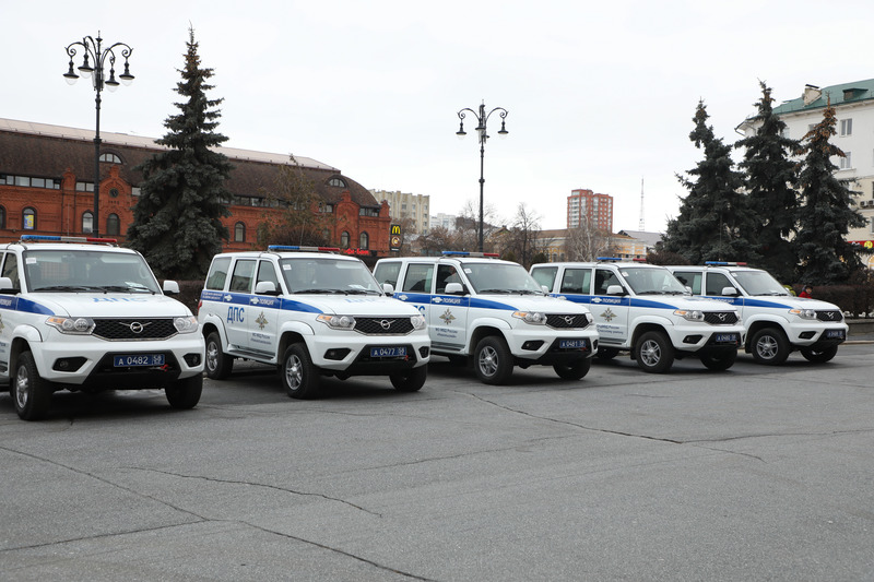 В Пензенской области сотрудники ДПС получили 14 новых автомобилей