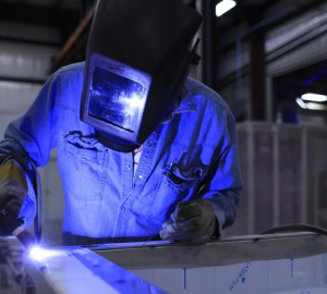 «Запредельная налоговая нагрузка на труд». Выход есть?