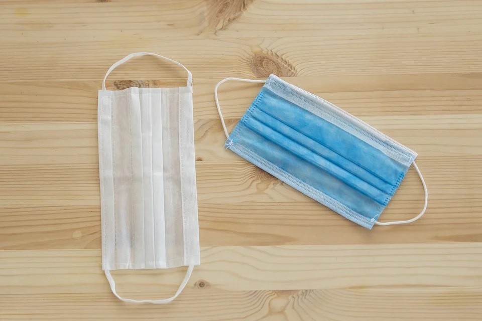 В Пензу привезут 300 тысяч медицинских масок из Москвы