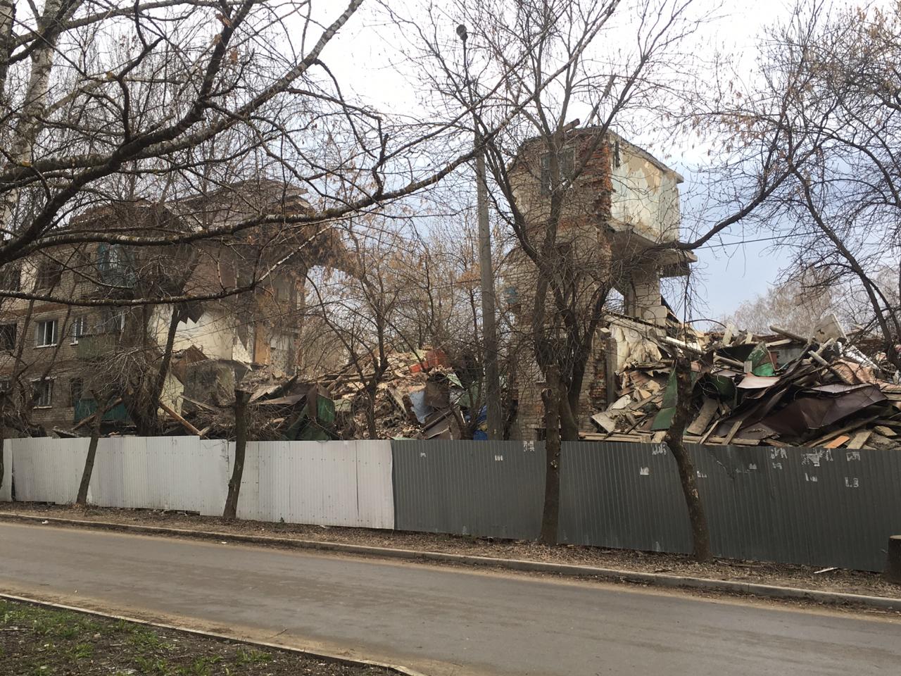 Соцсети: В Пензе на Ударной, 35 обрушился дом