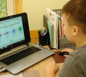 Пензенские школьники начинают дистанционное обучение
