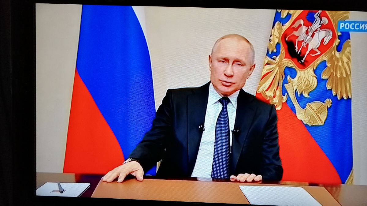 Президент РФ Владимир Путин обратится к губернаторам в связи с коронавирусом