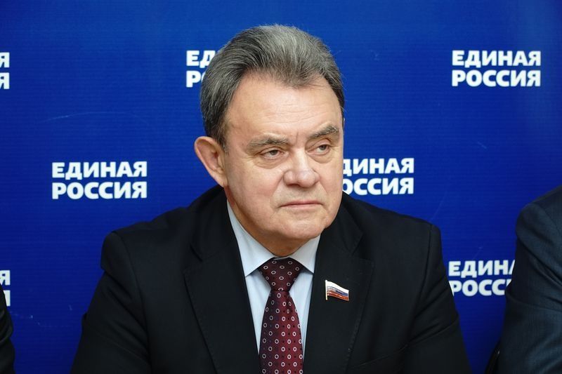 Валерий Лидин: «Депутаты фракций «Единая Россия»  перечисляют деньги на поддержку медикам»