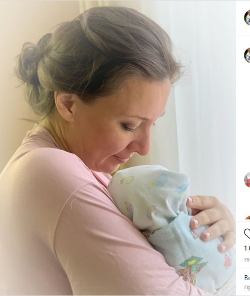 Детский омбудсмен Анна Кузнецова родила седьмого ребенка