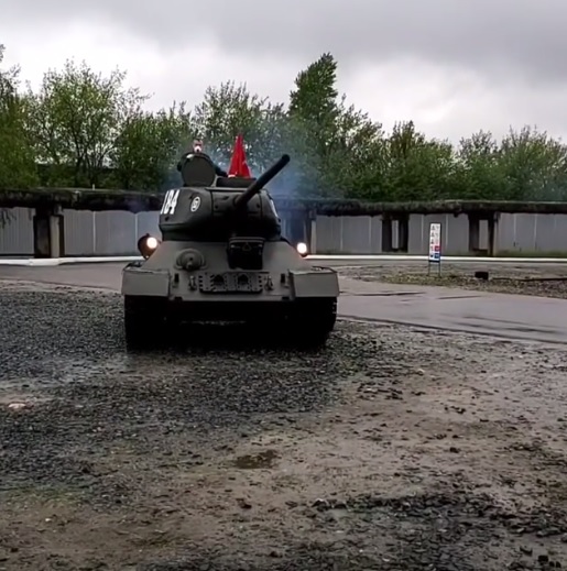 В Пензе перед днем Победы промышленники запустили танк Т-34