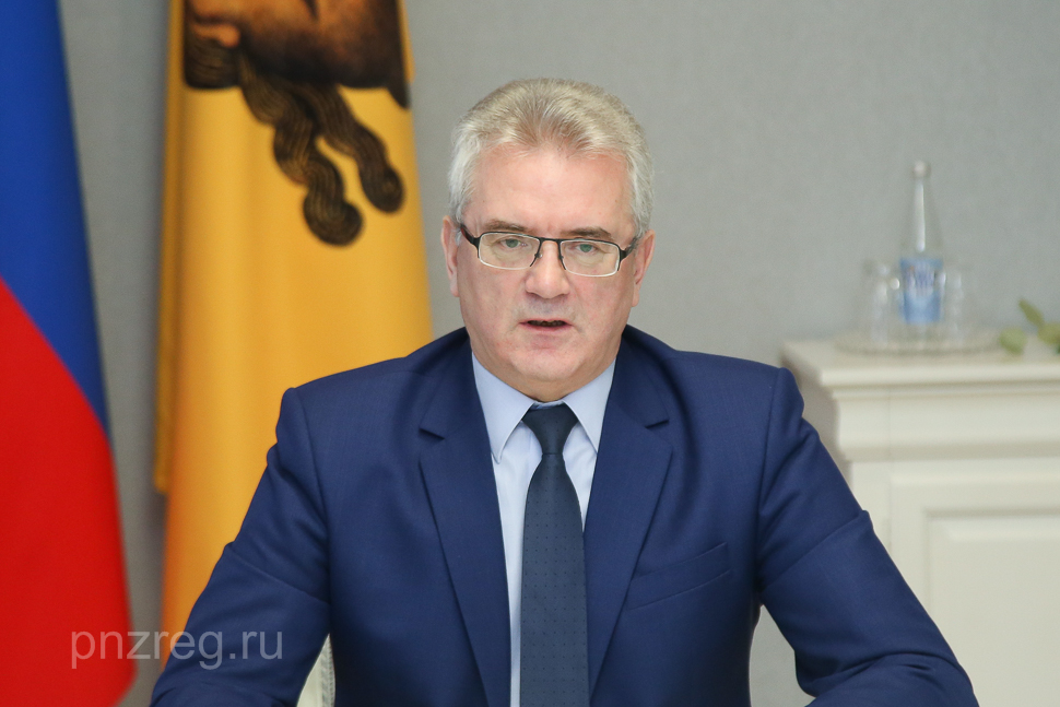 Иван Белозерцев объяснил, почему предприятия открыли во время роста заболевших COVID-19