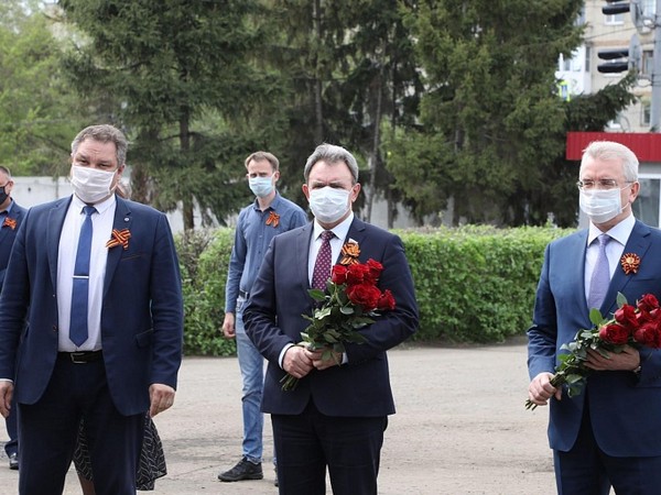 Валерий Лидин принял участие в открытии стелы «День Победы»