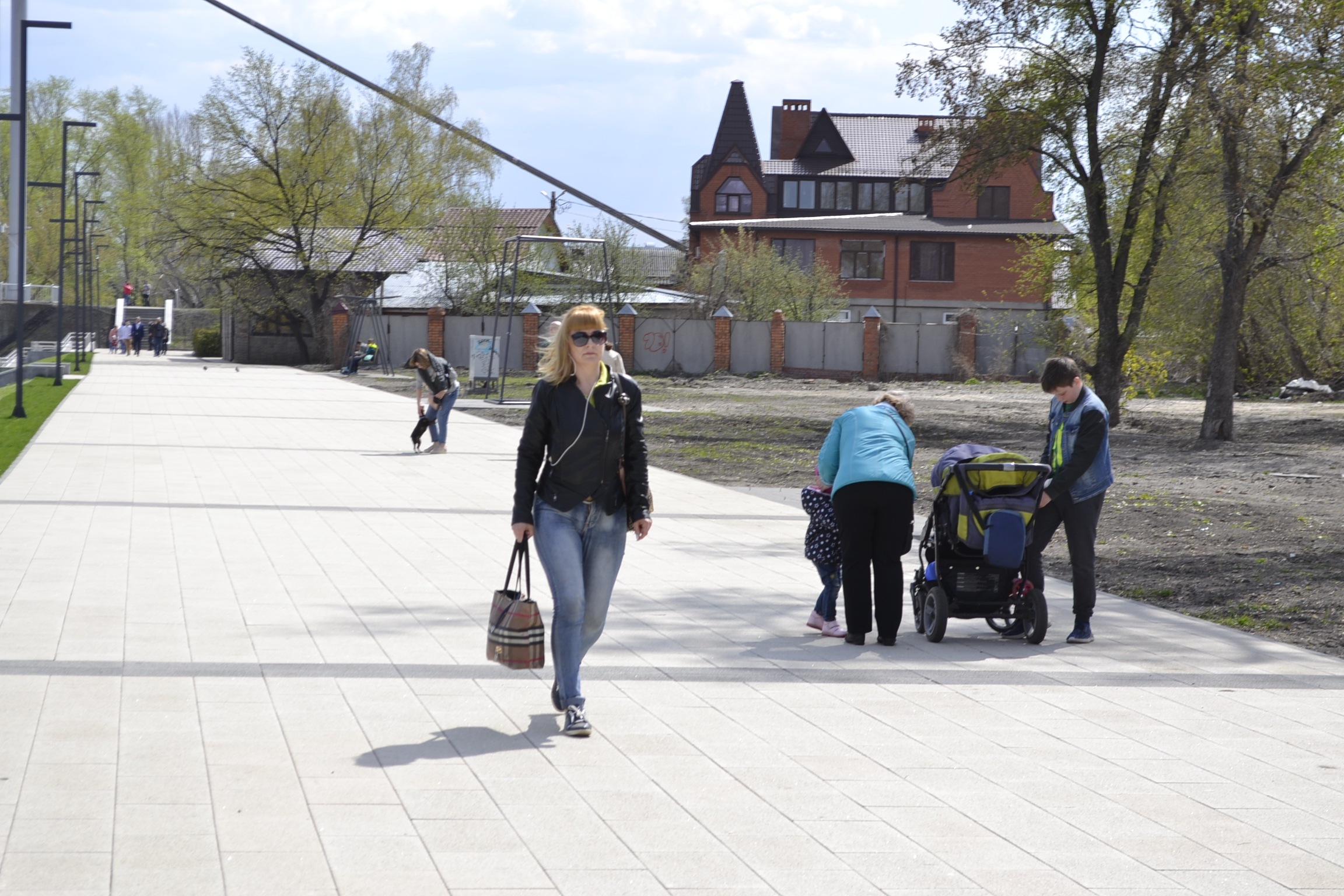 Более ста пациентов, переболевших COVID, выписаны из больниц