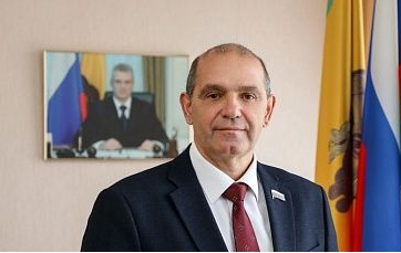 Владимир Мутовкин поблагодарил ветеранов за мирное небо