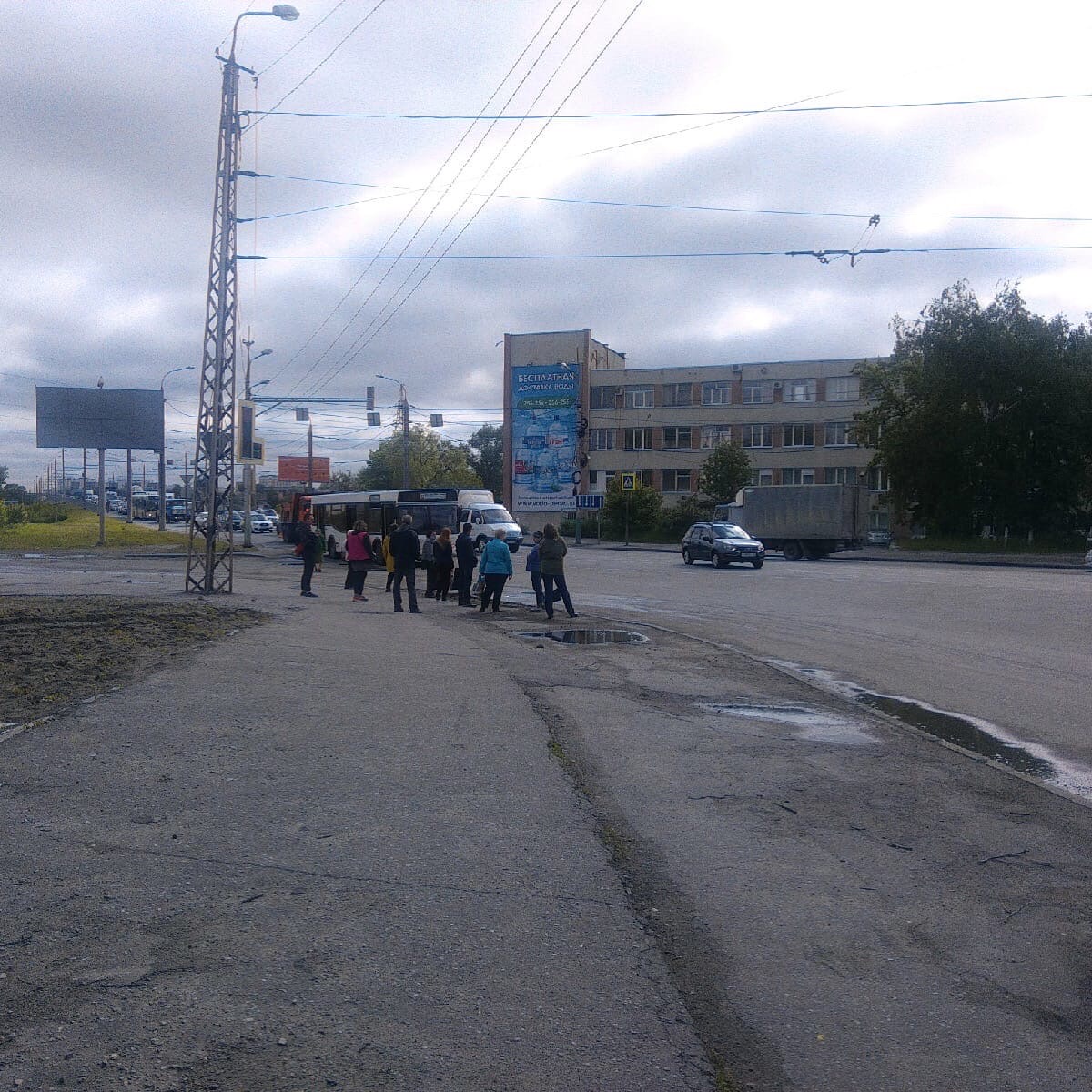 В Пензе автомобилисты встали в огромной пробке из-за ДТП