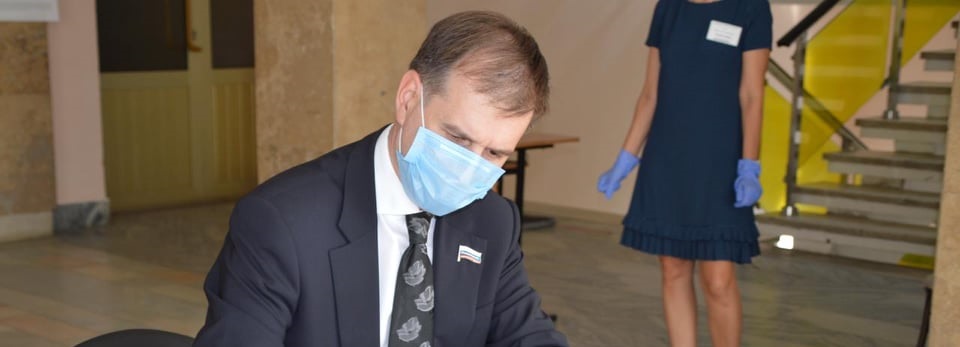 Иван Краснов принял участие в голосовании по поправкам в Конституцию