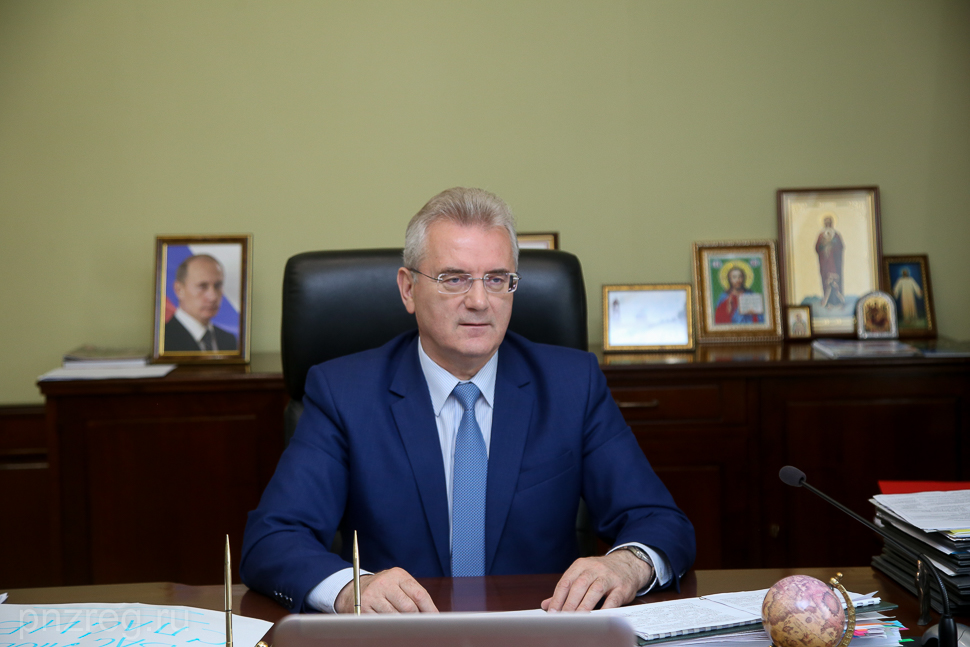 Губернатор Пензенской области поздравил медработников с профессиональным праздником