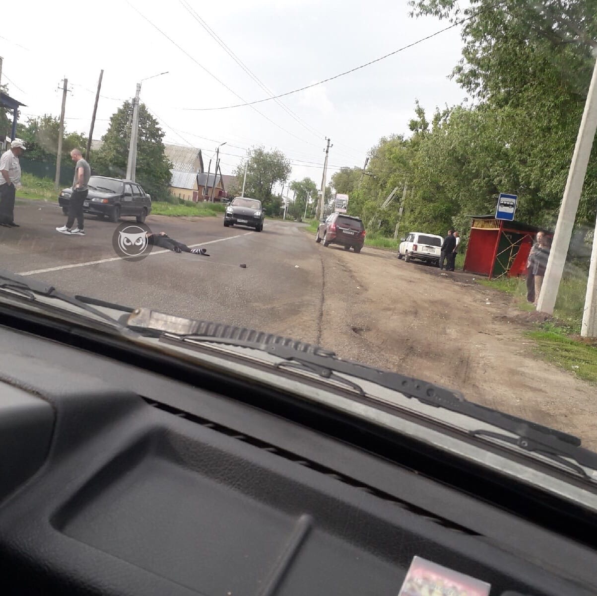 В Пензенской области пешехода сбили у автобусной остановки