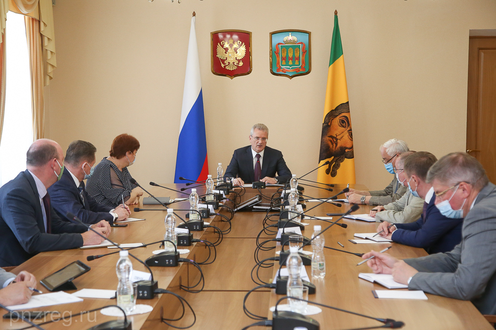 Губернатор Пензенской области дал ряд поручений по итогам совещания с  Владимиром Путиным
