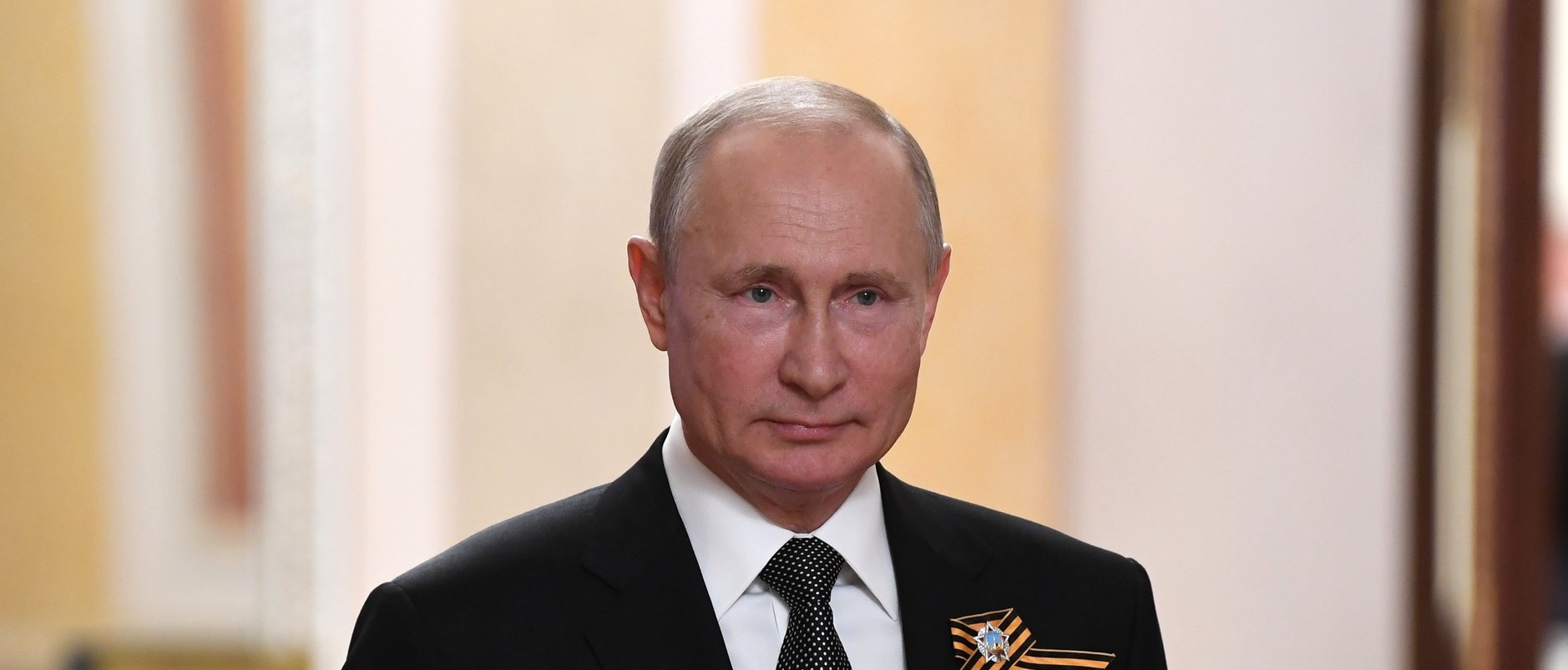 Владимир Путин подписал указ о кадровых перестановках в МЧС