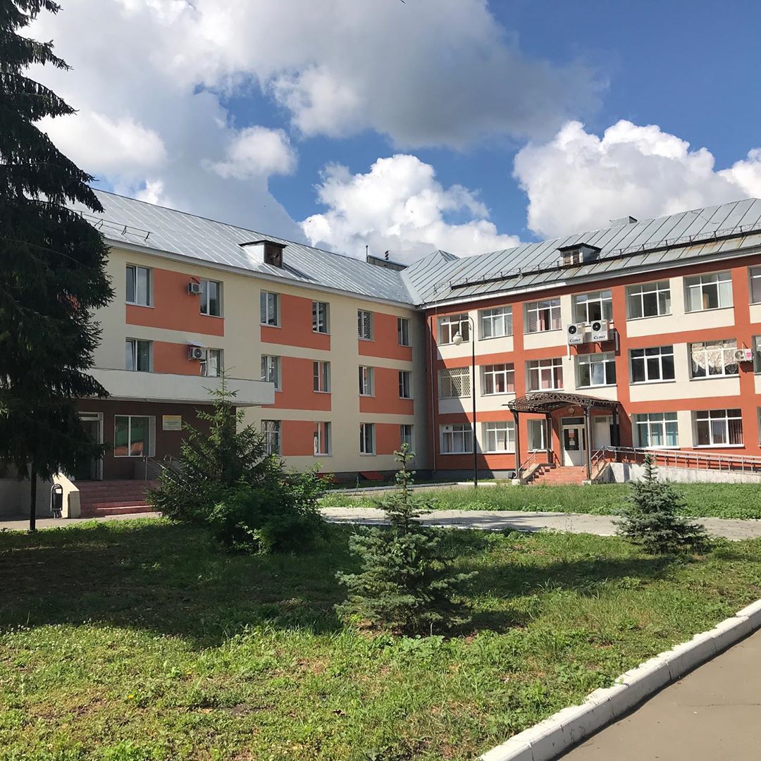 В Пензенской больнице имени Бурденко 8 «ковидных» пациентов остаются в реанимации