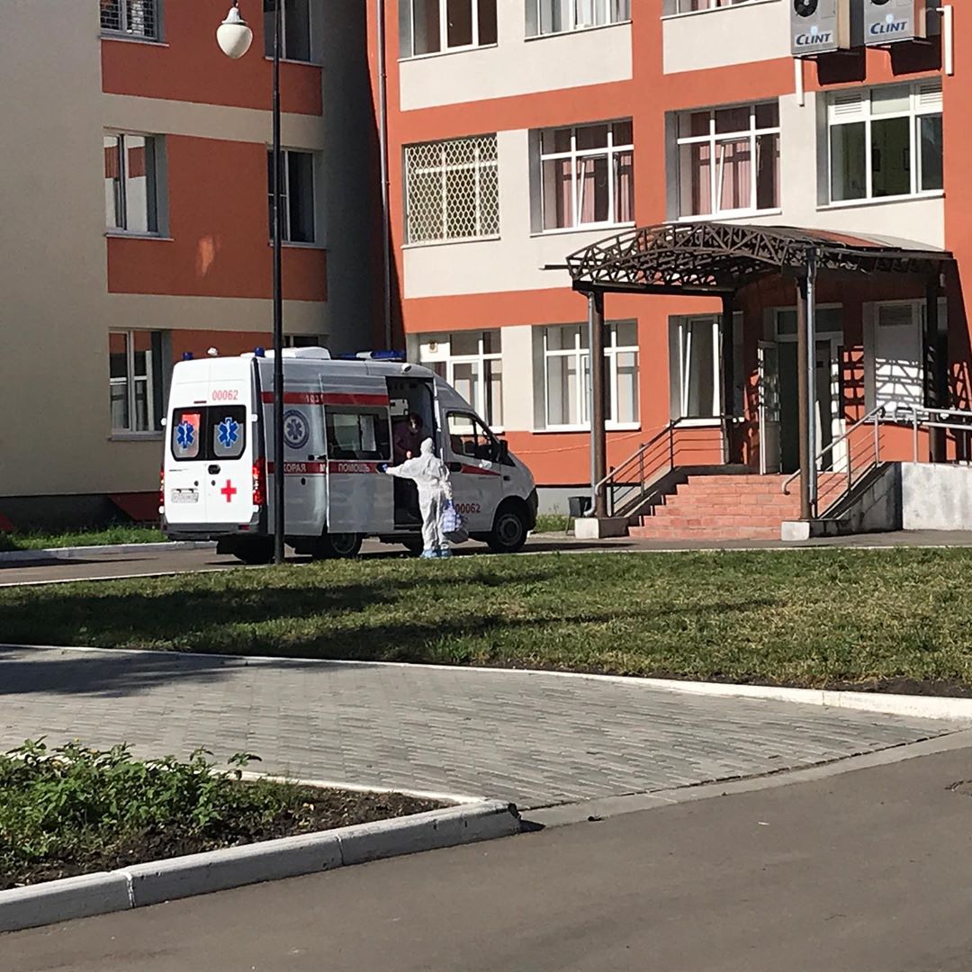 В больнице имени Бурденко инфекционный стационар перенесли в отдельный корпус